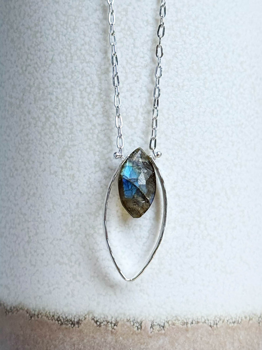 Mona Necklace