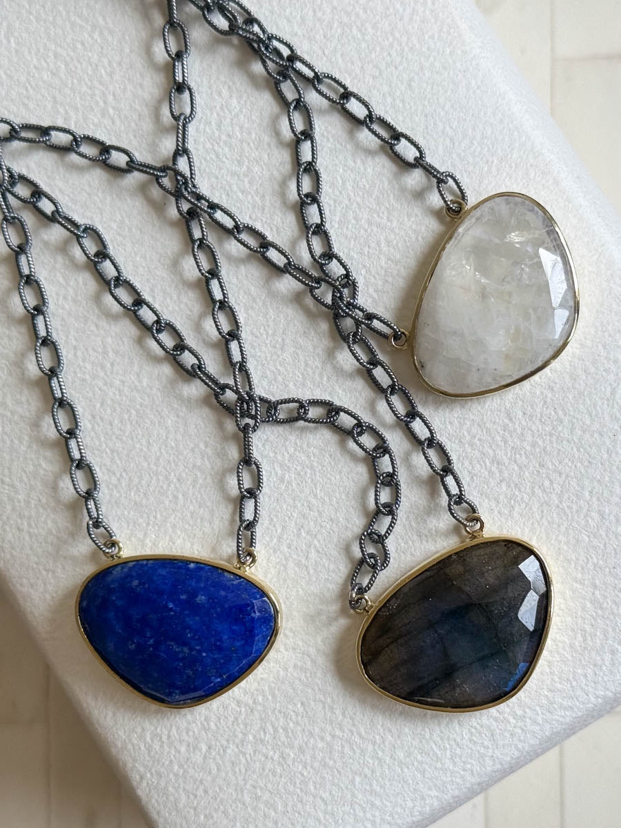 Seurat Necklace
