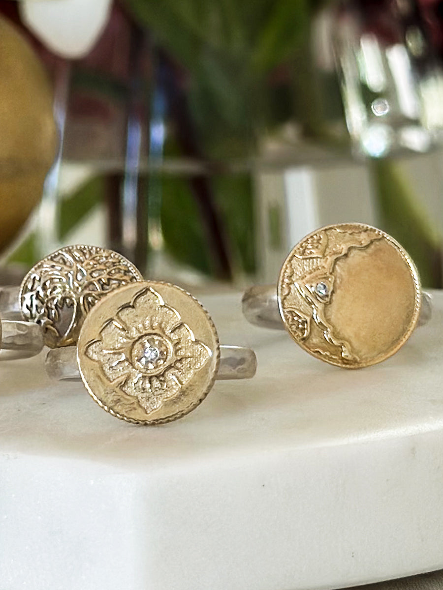 Lulu Flower Ring