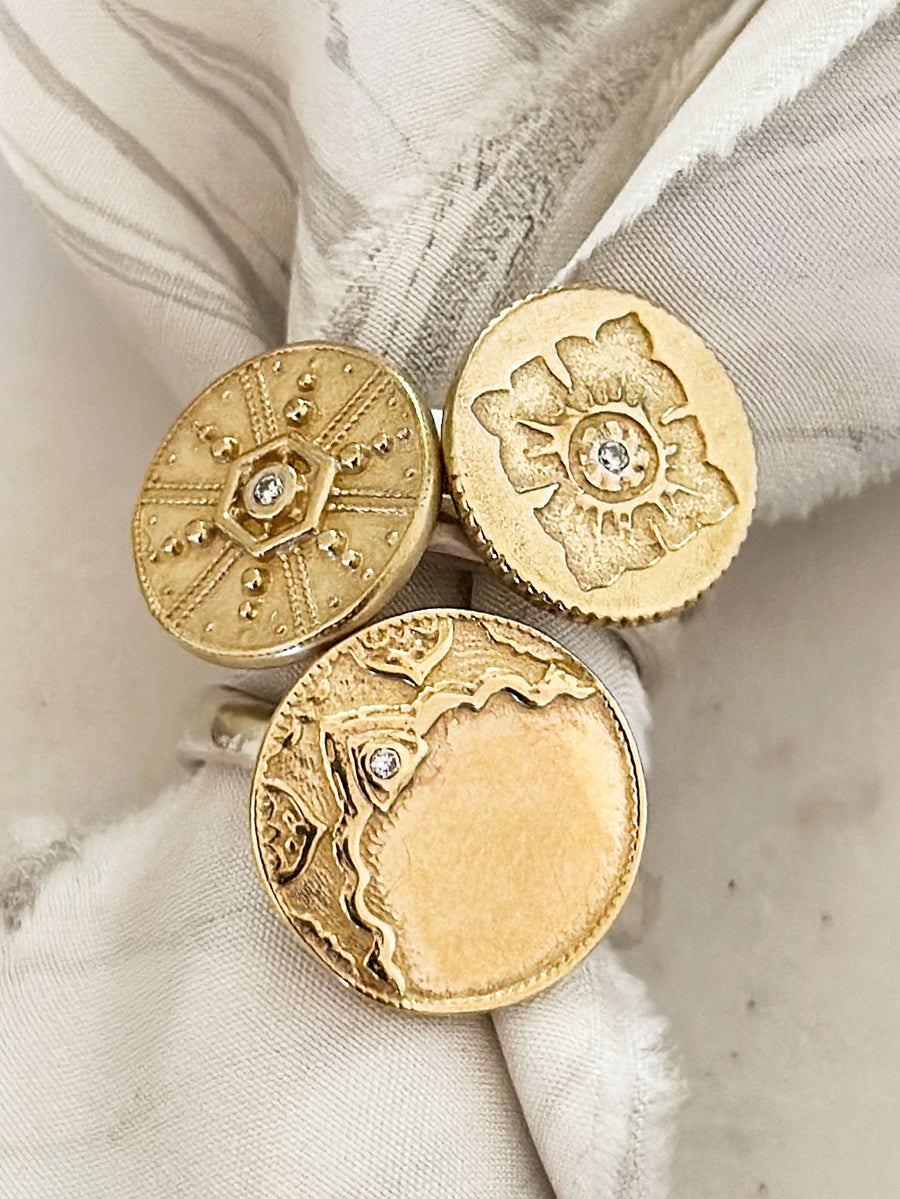 Lulu Flower Ring