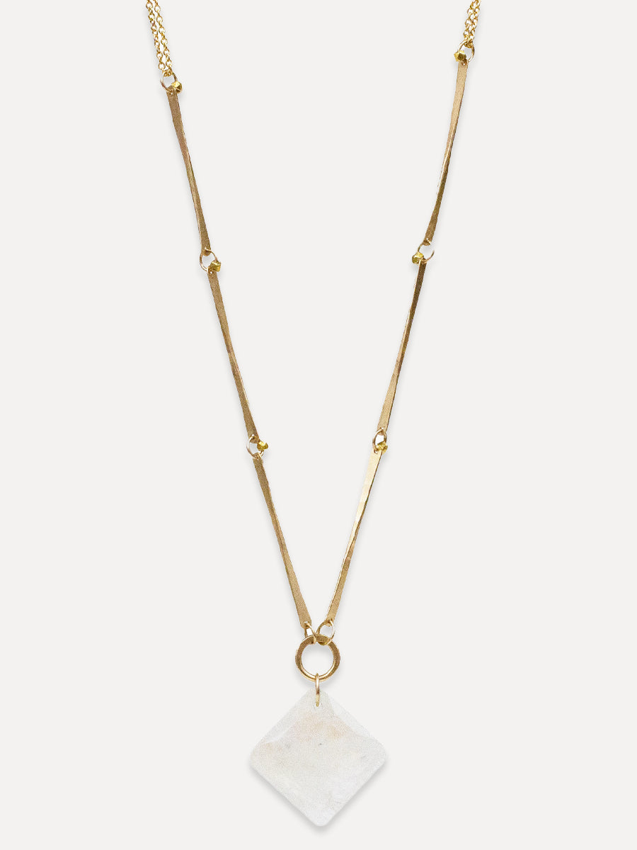 Vida Necklace