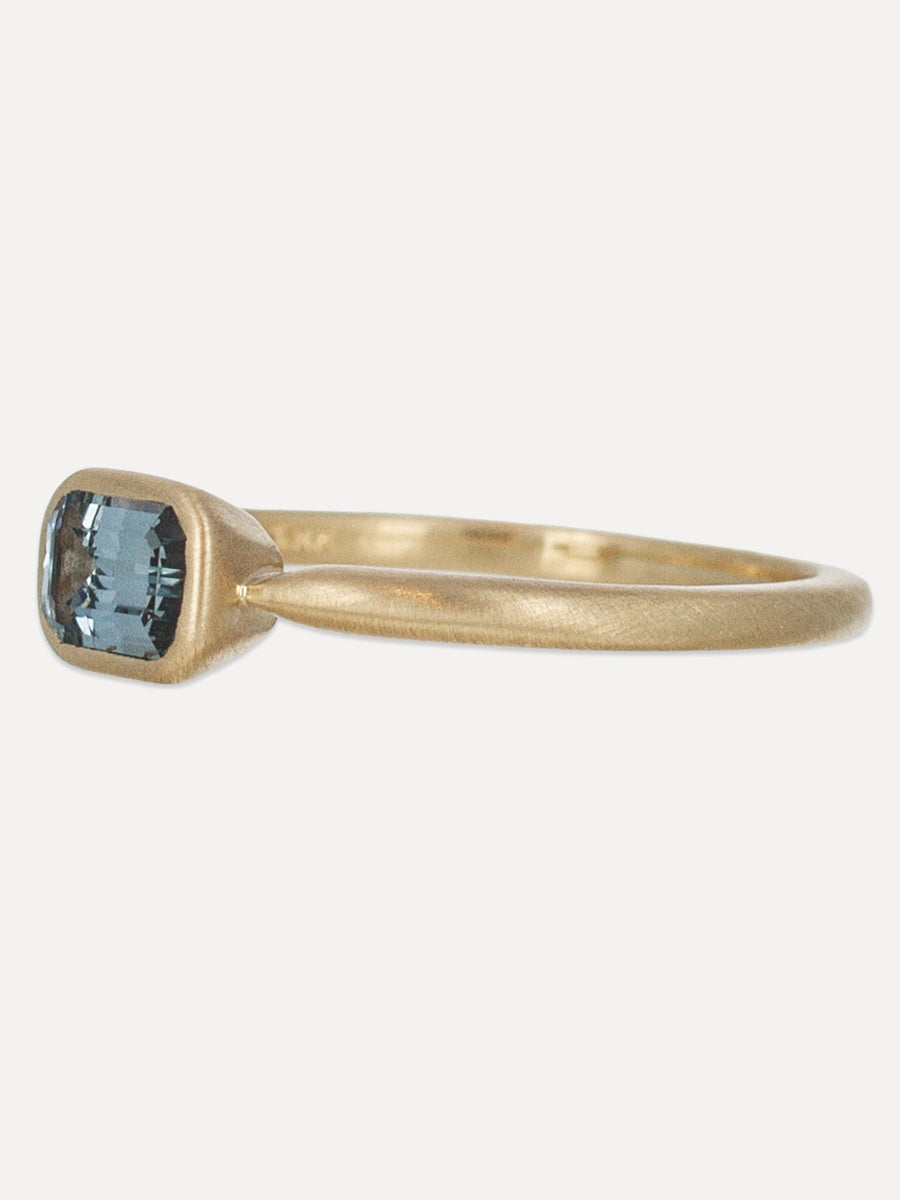 14K Nouveau Sapphire Ring